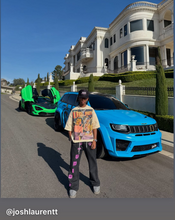 Load image into Gallery viewer, Pretty Tee
